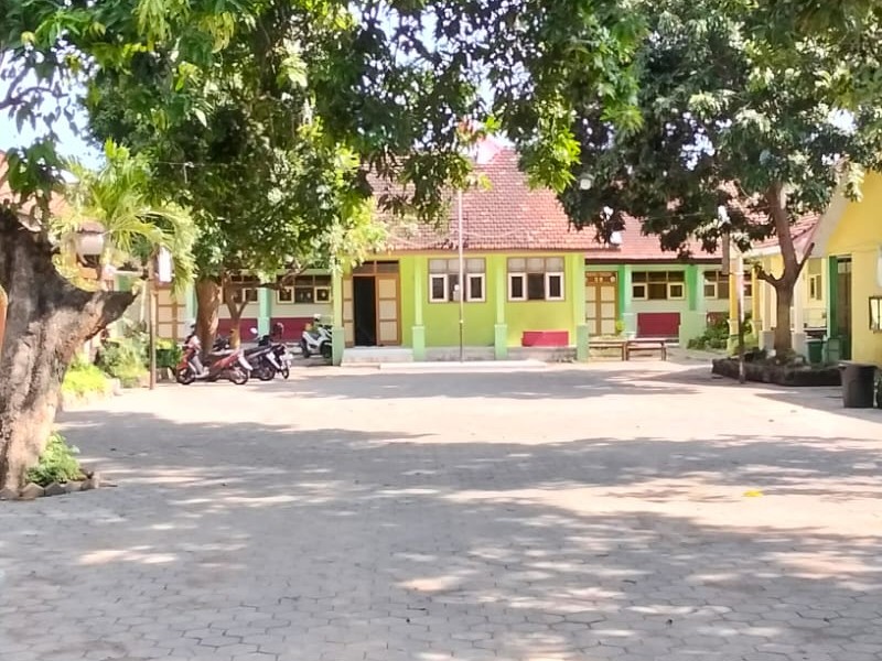 HALAMAN SEKOLAH