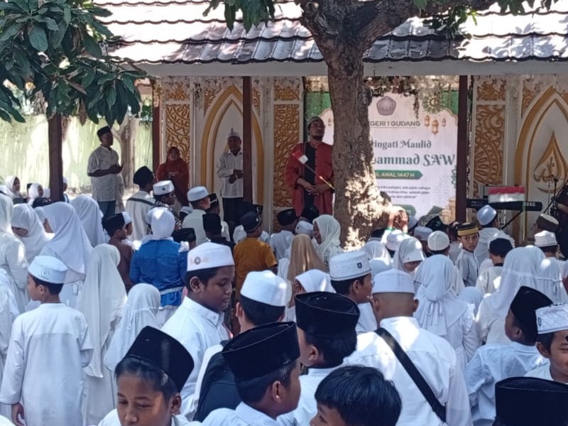 MAULID NABI SDN 1 GUDANG